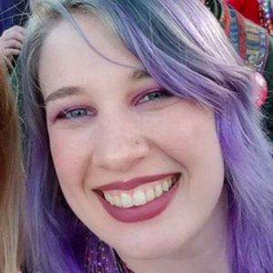 Meet your Posher, Nina